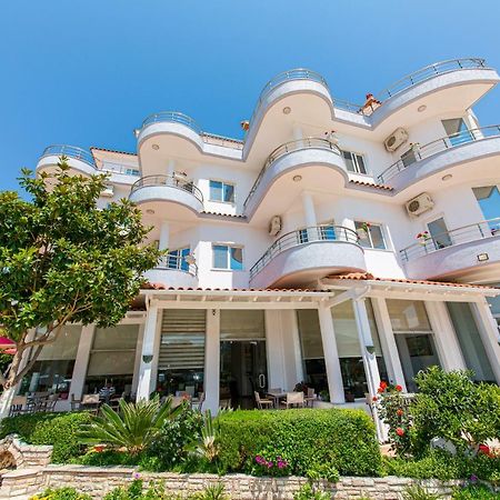 Hotel Mariksel クサミル エクステリア 写真
